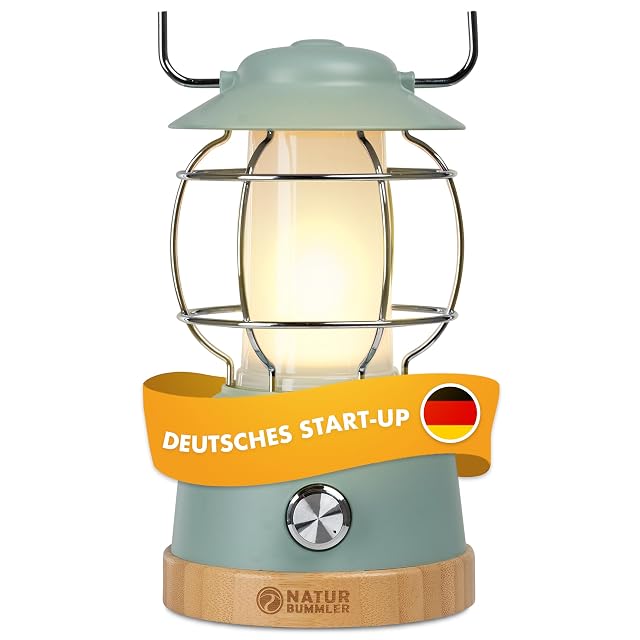 Wiederaufladbare Campinglampe von NATURBUMMLER mit Gehäuse aus Edelstahl und Sockel aus Bambus
