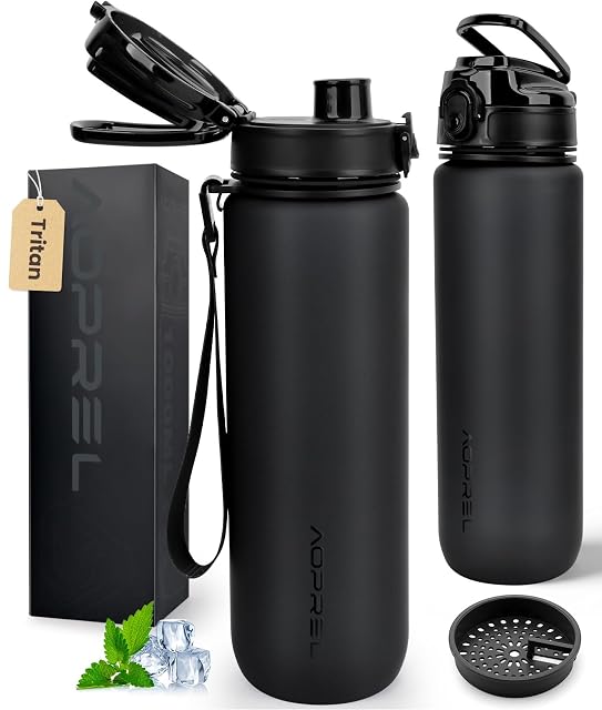 AOPREL Tritan-Trinkflasche mit einem Liter, Zeitmarkierungen und Trageriemen